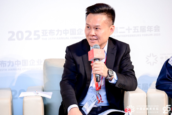 IBM助力企业AI转型：无需自主研发，平台赋能成关键
